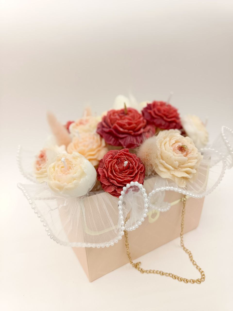 Свечная композиция "Лепестки уюта"