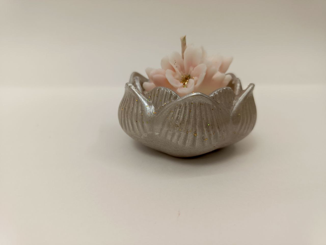 Свеча «Цветочная нежность» — изображение 2